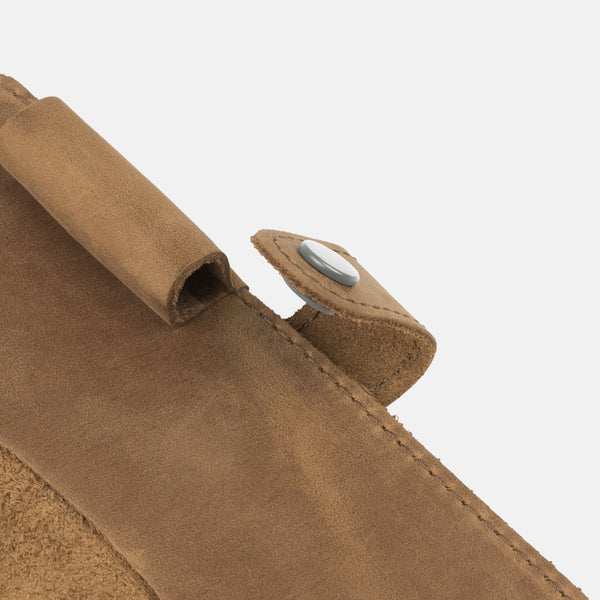 Saddle tan
