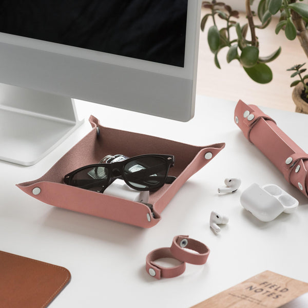 Dusty rose