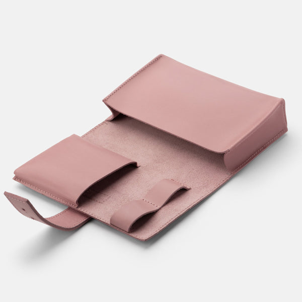 Dusty rose